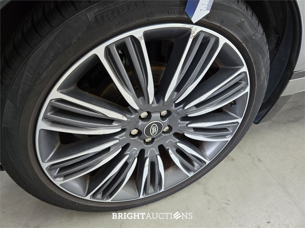 Land Rover Range Rover Velar P300 Turbo R-Dynamic SE 2.0 AWD 301pk 2019, R-030-NF