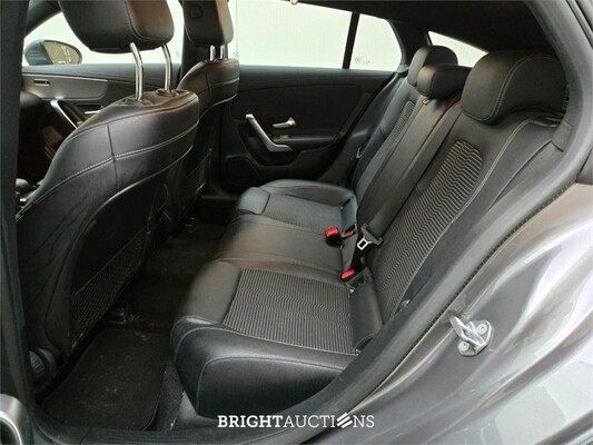 Mercedes-Benz CLA220 Shooting Brake Advantage 191pk 2021 (Origineel-NL) CLA-Klasse, K-983-BP