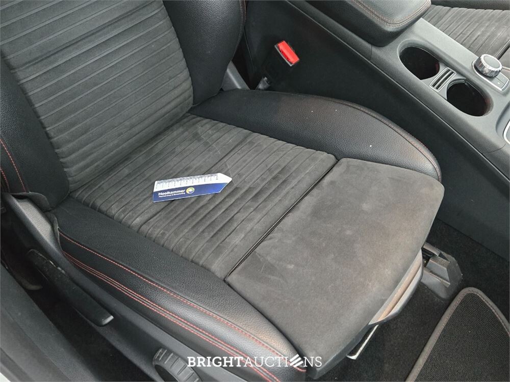 Mercedes-Benz CLA200 Shooting Brake Ambition 157pk 2017 CLA-Klasse, G-551-PN