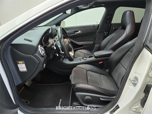 Mercedes-Benz CLA200 Shooting Brake Ambition 157pk 2017 CLA-Klasse, G-551-PN