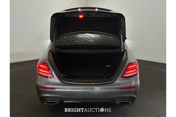 Mercedes-Benz E 350 e E-Class Business Solution AMG Plus Upgrade Edition 299pk 2018 E-Class, H-750-RX