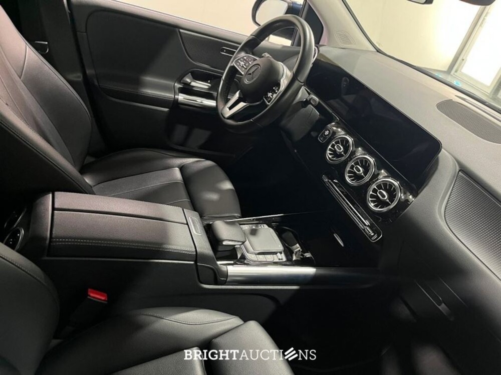 Mercedes-Benz B200 Business Solution Luxury 163pk 2020 (Origineel-NL) B-klasse, J-893-NN