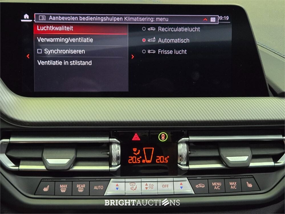 BMW 120i 1er High Executive 178 PS 2021 1er, Z-544-RT