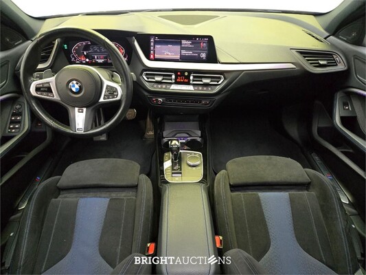 BMW 120i 1er High Executive 178 PS 2021 1er, Z-544-RT