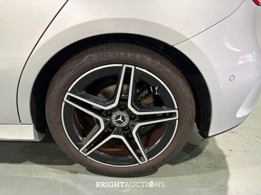 Mercedes-Benz A180 Business Solution AMG 136pk 2021 (Origineel-NL) A-klasse, K-126-HF