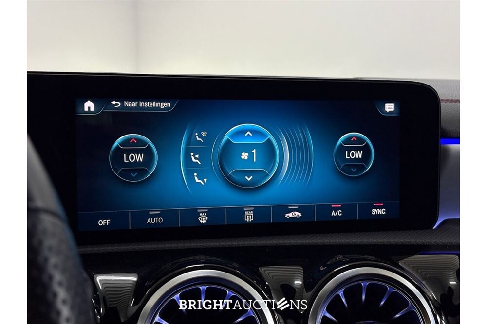 Mercedes-Benz CLA180 Business Solution AMG 136pk 2021 (Origineel-NL) CLA-Klasse, N-024-HS