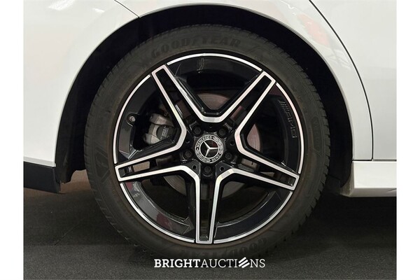 Mercedes-Benz CLA180 Business Solution AMG 136pk 2021 (Origineel-NL) CLA-Klasse, N-024-HS