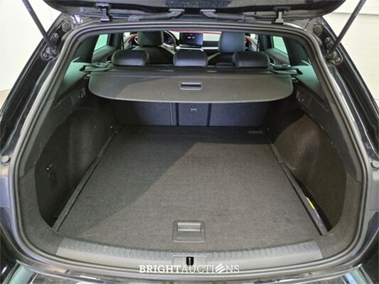 SEAT Leon FR Sportstourer Business Intense 1.0 TSI 110pk 2023 (Origineel-NL), T-485-XV