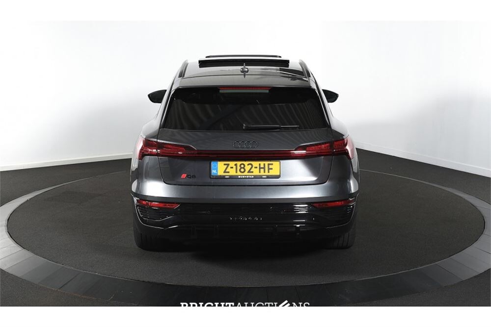 Audi Q8 55 S Edition Competition Quattro 115 kWh 2024 (Origineel-NL), Z-182-HF