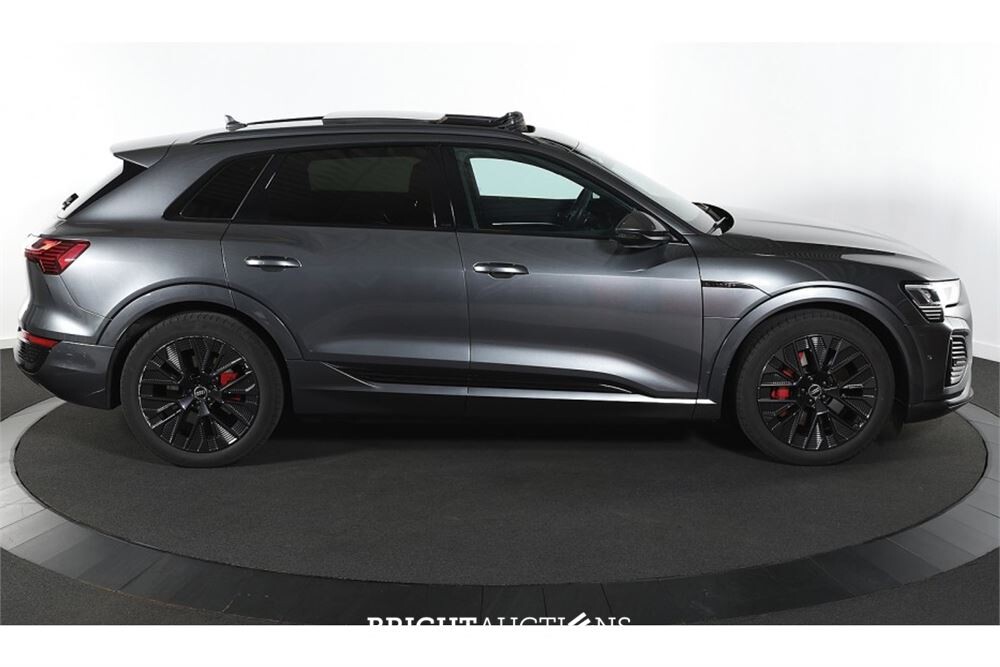 Audi Q8 55 S Edition Competition Quattro 115 kWh 2024 (Origineel-NL), Z-182-HF