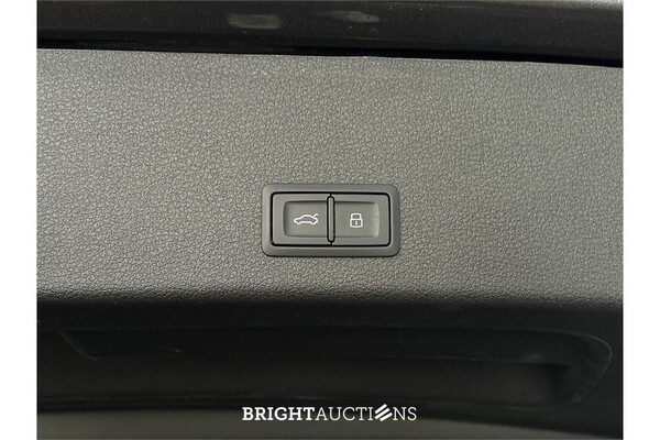 Audi Q8 55 S Edition Competition Quattro 115 kWh 2024 (Origineel-NL), Z-182-HF