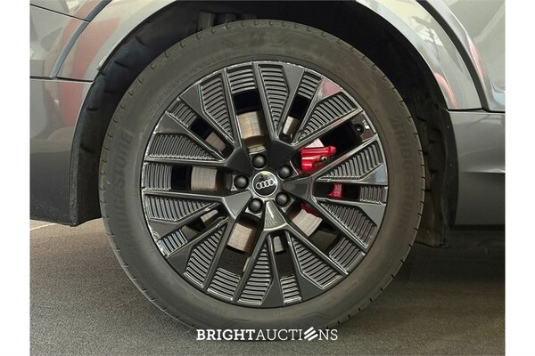 Audi Q8 55 S Edition Competition Quattro 115 kWh 2024 (Origineel-NL), Z-182-HF