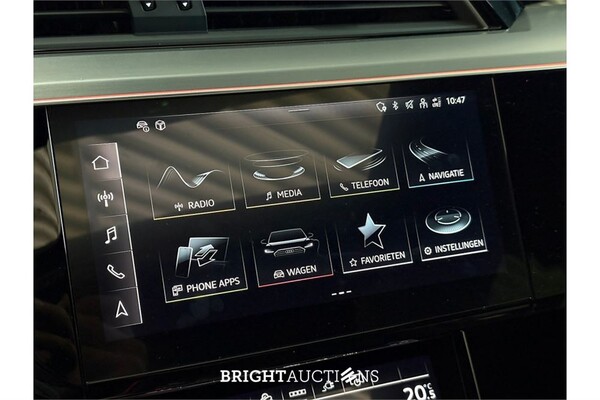 Audi Q8 55 S Edition Competition Quattro 115 kWh 2024 (Origineel-NL), Z-182-HF