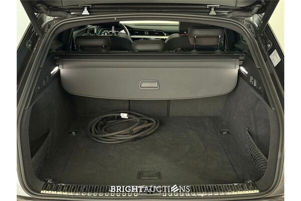 Audi Q8 55 S Edition Competition Quattro 115 kWh 2024 (Origineel-NL), Z-182-HF
