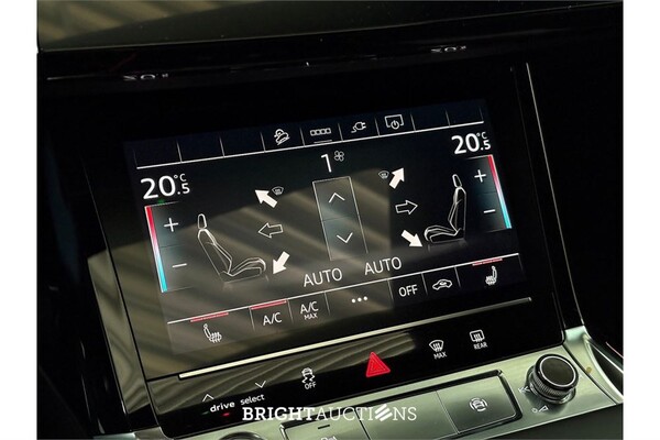 Audi Q8 55 S Edition Competition Quattro 115 kWh 2024 (Origineel-NL), Z-182-HF