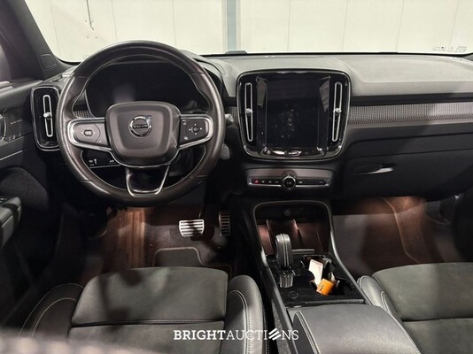 Volvo XC40 Recharge P8 R-Design AWD 408pk 2021 (Origineel-NL), L-840-FT
