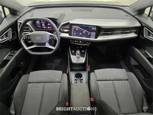 Audi Q4 e-tron 40 Advanced edition 77 kWh 204pk 2023 (Origineel-NL), S-421-NX