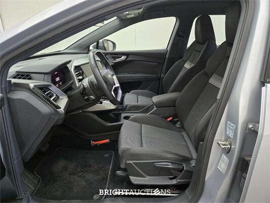 Audi Q4 e-tron 40 Advanced edition 77 kWh 204pk 2023 (Origineel-NL), S-421-NX