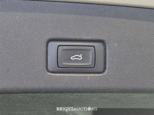 Audi Q4 e-tron 40 Advanced edition 77 kWh 204pk 2023 (Origineel-NL), S-421-NX