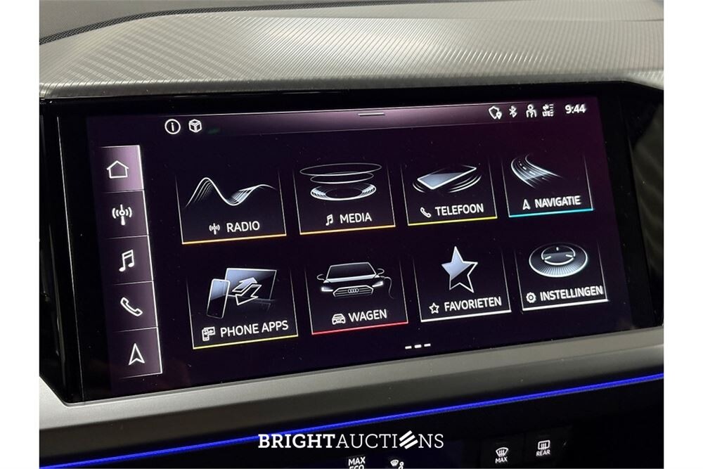 Audi Q4 35 Advanced edition 55 kWh 2022 (Origineel-NL), R-916-DG