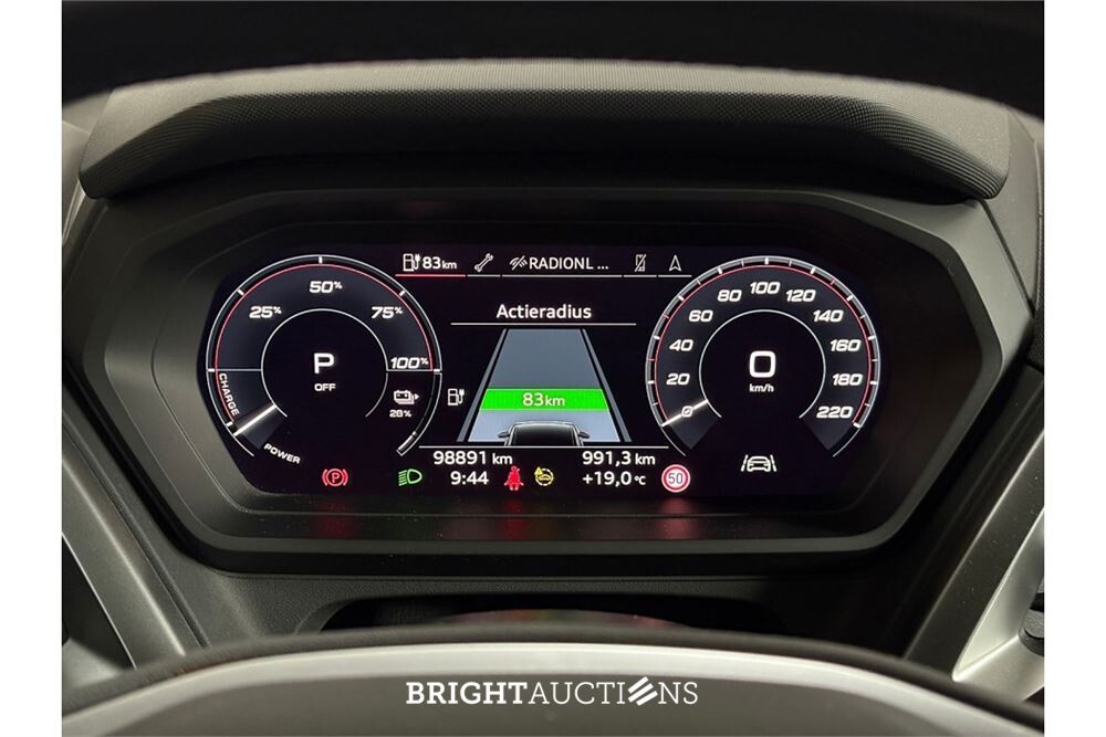 Audi Q4 35 Advanced edition 55 kWh 2022 (Origineel-NL), R-916-DG