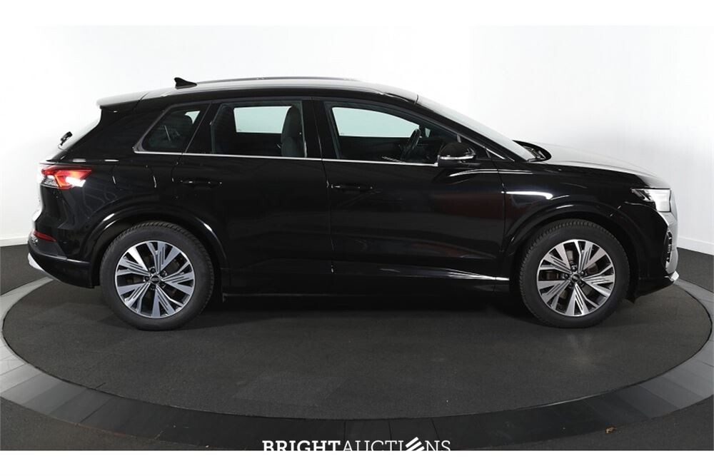 Audi Q4 35 Advanced edition 55 kWh 2022 (Origineel-NL), R-916-DG
