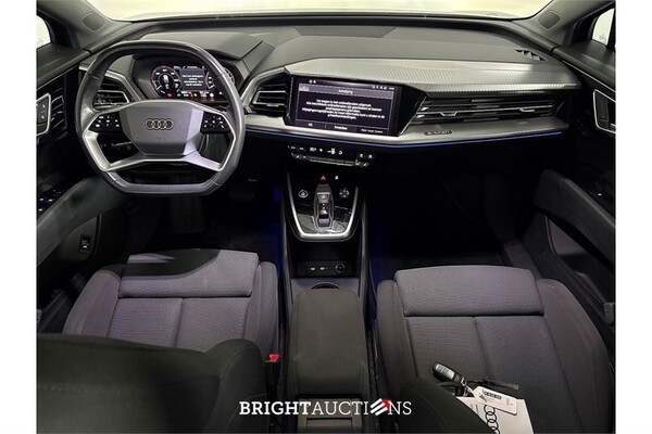 Audi Q4 35 Advanced edition 55 kWh 2022 (Origineel-NL), R-916-DG