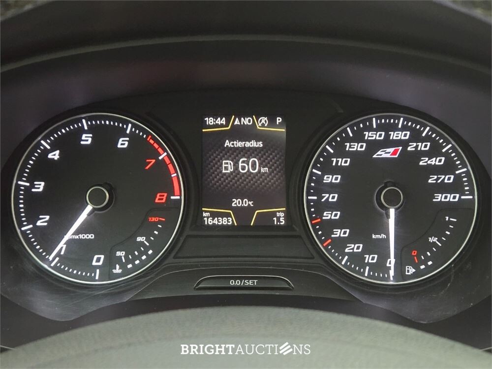 SEAT Leon Cupra Connect 2.0 TSI 290pk 2016, P-506-PT