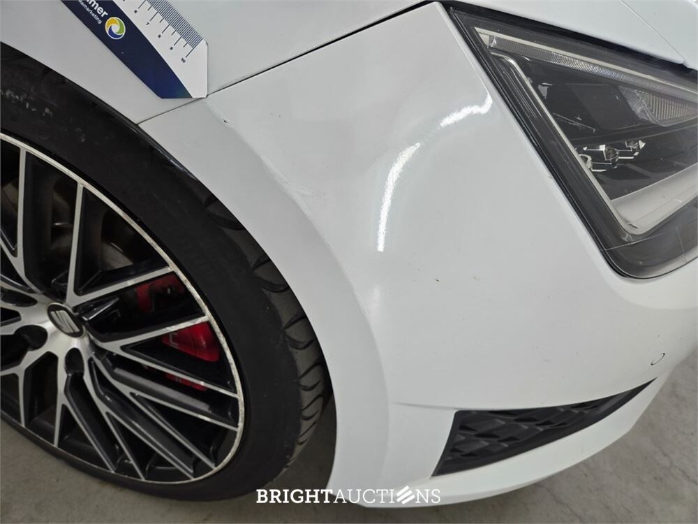 SEAT Leon Cupra Connect 2.0 TSI 290pk 2016, P-506-PT