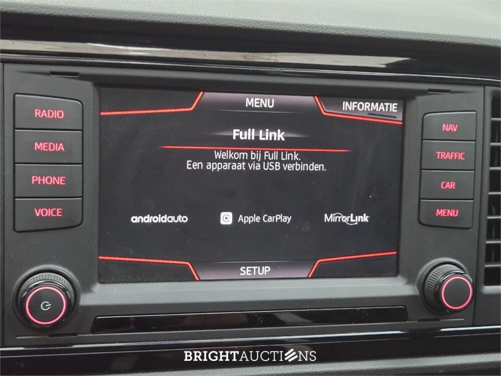 SEAT Leon Cupra Connect 2.0 TSI 290pk 2016, P-506-PT