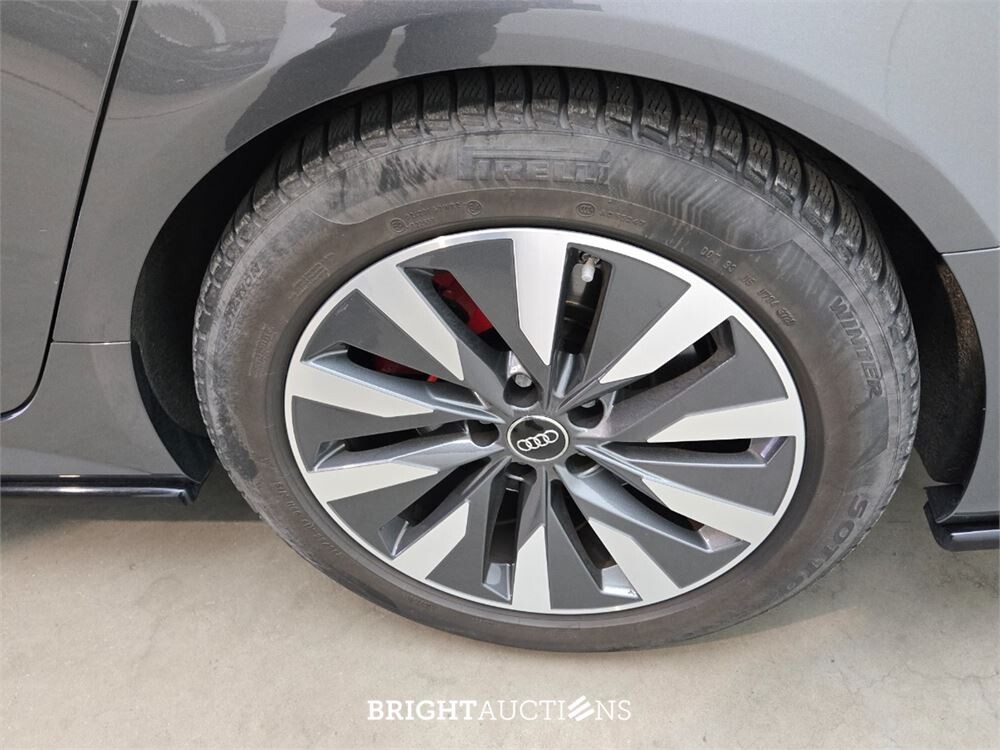 Audi A6 Avant Advance Sport 2.0 TFSI Quattro 252pk 2018, L-836-GN