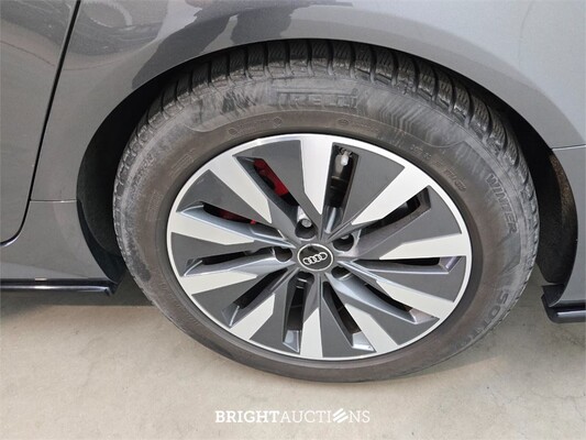 Audi A6 Avant Advance Sport 2.0 TFSI Quattro 252pk 2018, L-836-GN