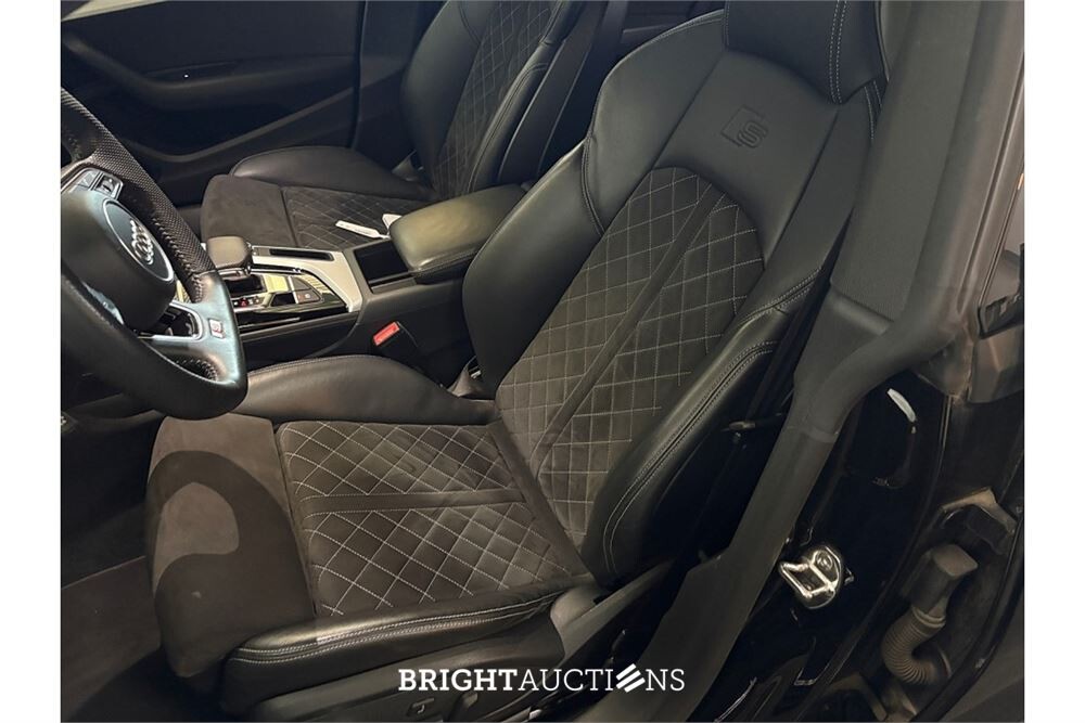 Audi A5 Sportback 40 Launch edition Sport TDI 190pk 2020, P-165-JF