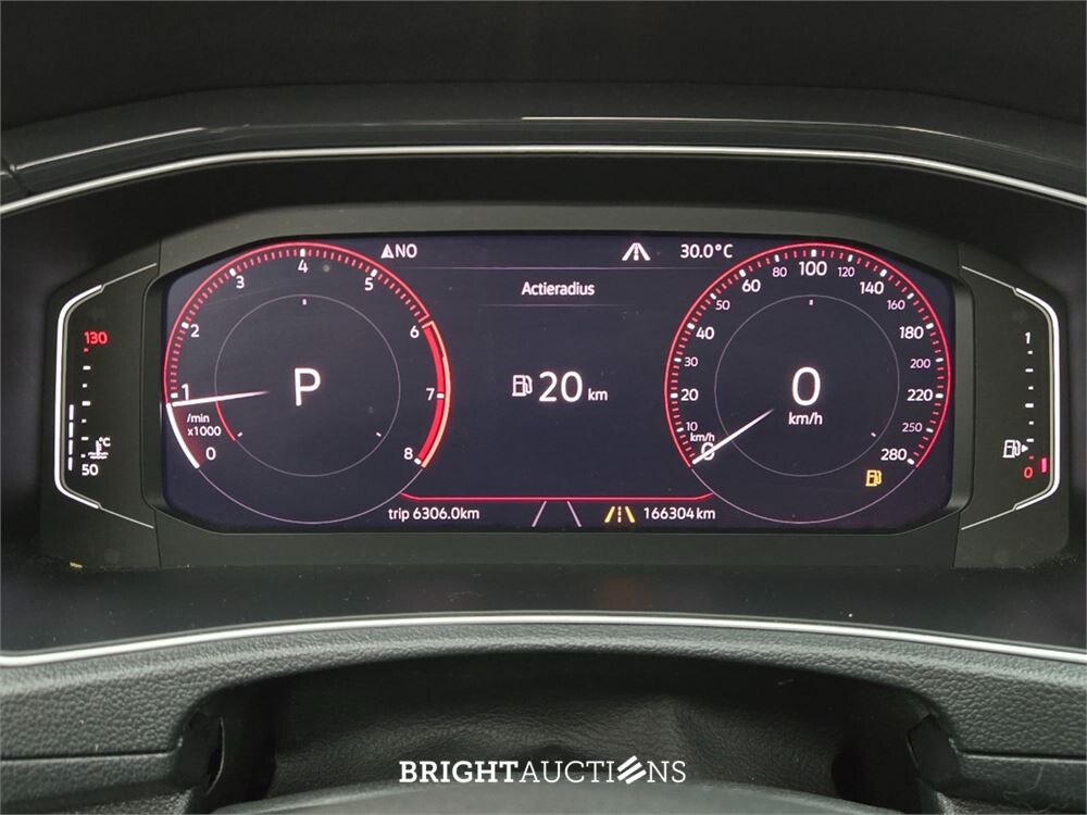 Volkswagen T-Roc 4Motion Sport Business R 2.0 TSI 191pk 2019, X-032-DJ