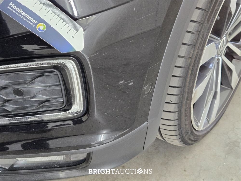 Volkswagen T-Roc 4Motion Sport Business R 2.0 TSI 191pk 2019, X-032-DJ
