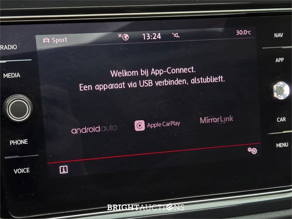 Volkswagen T-Roc 4Motion Sport Business R 2.0 TSI 191pk 2019, X-032-DJ