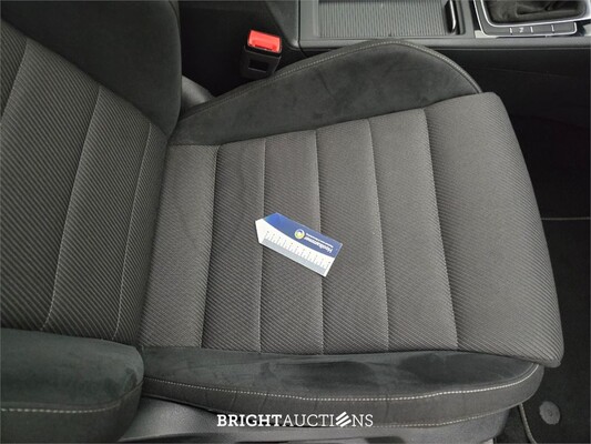 Volkswagen Golf 4Motion R 2.0 TSI 301pk 2020, N-235-PN