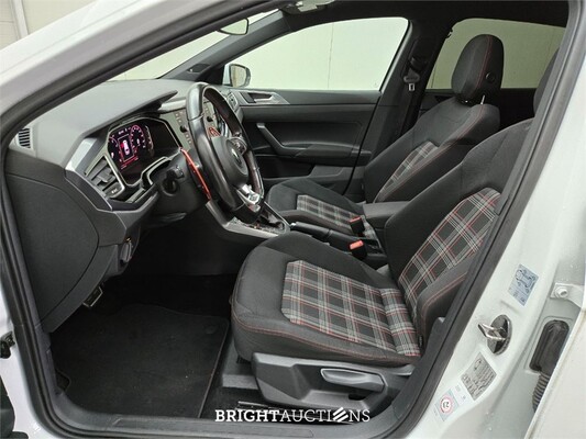 Volkswagen Polo GTI 2.0 TSI 200pk 2020, T-411-VH