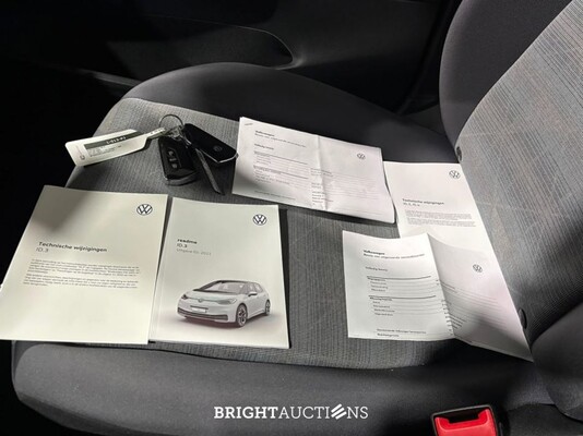 Volkswagen ID.3 Life 58 kWh 204pk 2021 (Origineel-NL), L-013-PJ