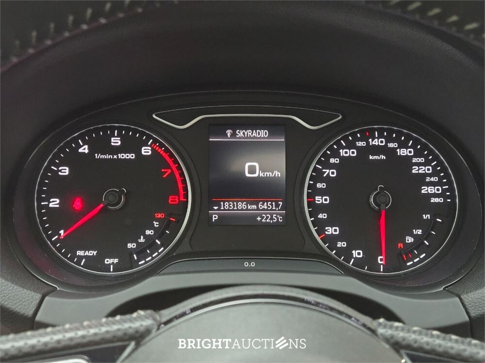 Audi A3 Sportback 35 CoD Sport S-Line Edition TFSI 150pk 2019 (Origineel-NL), ZL-686-Z