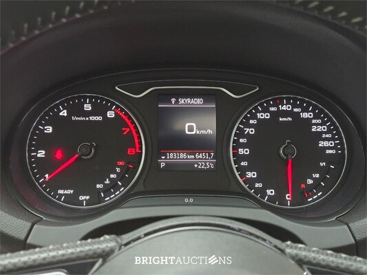 Audi A3 Sportback 35 CoD Sport S-Line Edition TFSI 150pk 2019 (Origineel-NL), ZL-686-Z