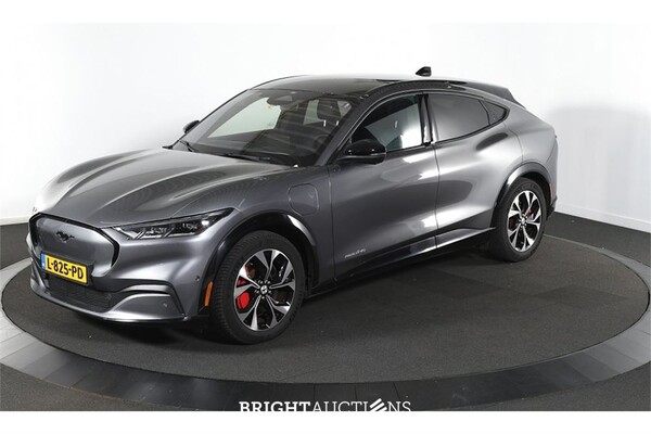 BRIGHT AUCTIONS: Luxury, Premium Daily Driver & Electric Vehicle Auction