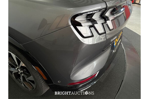 Ford Mustang Extended AWD 98 kWh 2021 (Origineel-NL), L-825-PD