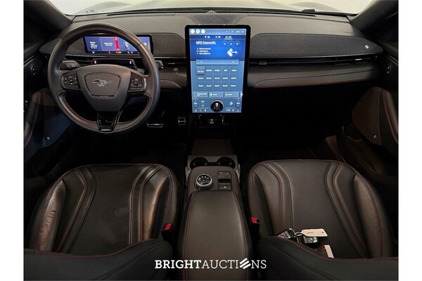 Ford Mustang Extended AWD 98 kWh 2021 (Origineel-NL), L-825-PD