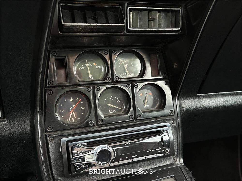 Chevrolet Corvette 5.7 V8 Convertible Two-Tone L-82 ANNIVERSARY EDITION 1 YZ 87 194pk 1978, 15-XXL-9