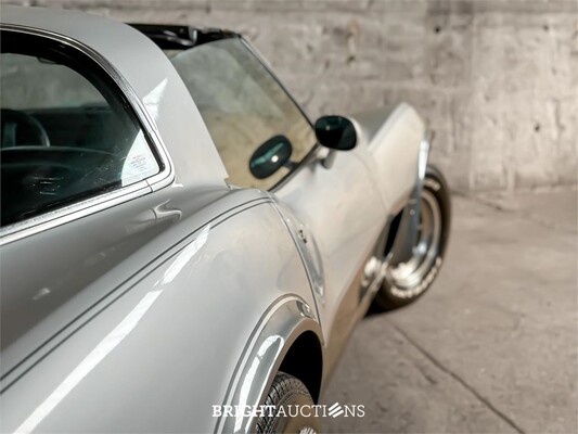 Chevrolet Corvette 5.7 V8 Convertible Two-Tone L-82 ANNIVERSARY EDITION 1 YZ 87 194pk 1978, 15-XXL-9