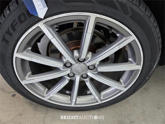 Audi Q3 CoD Design Pro Line Plus 1.4 TFSI 150pk 2015, L-563-RK