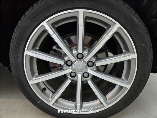 Audi Q3 CoD Design Pro Line Plus 1.4 TFSI 150pk 2015, L-563-RK