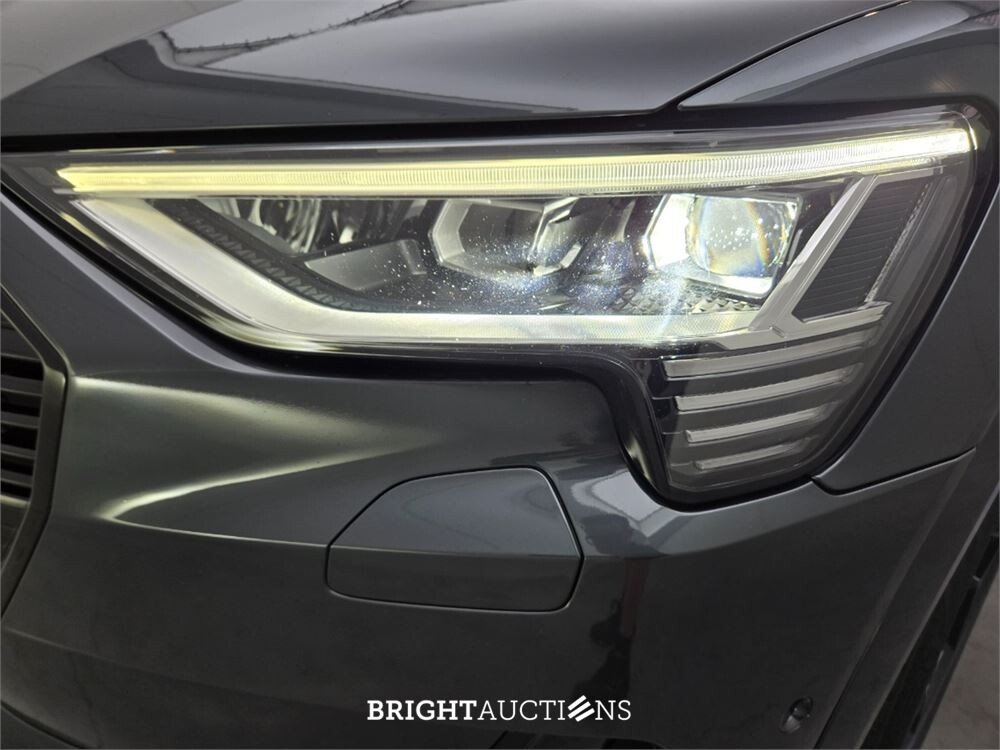 Audi e-tron 55 advanced Quattro 95 kWh 409pk 2019 (Origineel-NL), H-707-BH