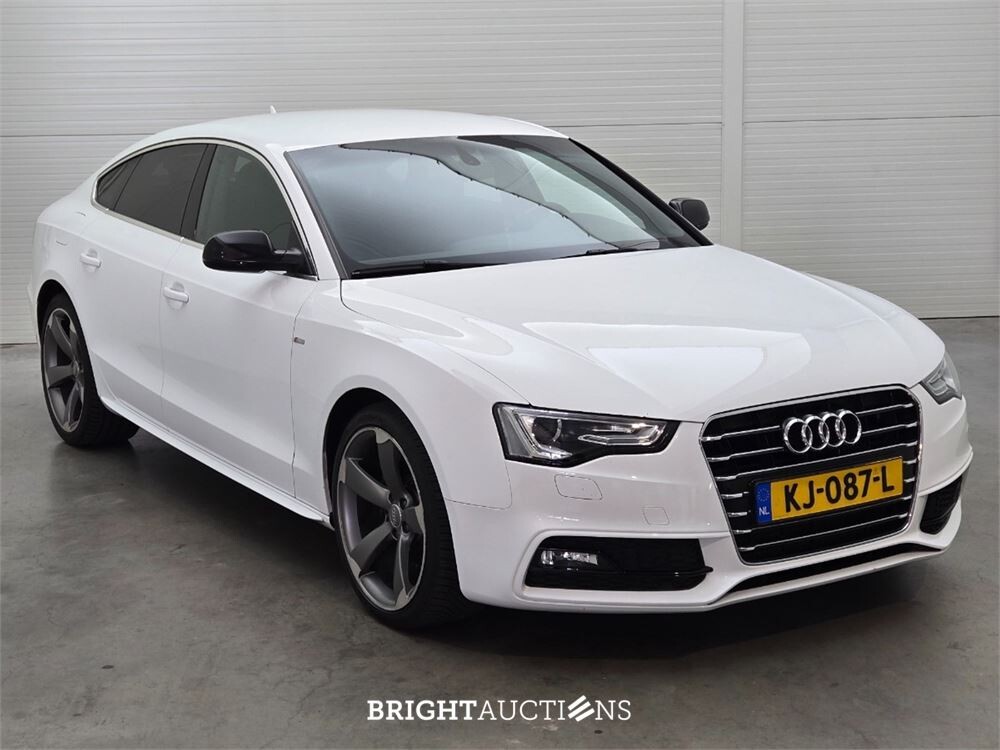 Audi A5 Sportback Adrenalin 1.8 TFSI 144pk 2016 (Origineel-NL), KJ-087-L